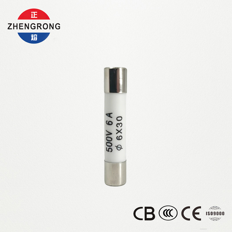 Beynəlxalq Distribyutorlar üçün Yüksək Keyfiyyətli 6*30mm R058 Sigortalar 6A